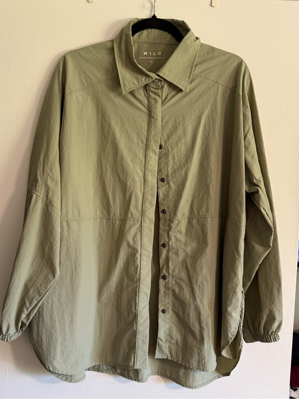 WILO The Label Sage Green Utility Windbreaker Hidden Snap Jacket Lightweight